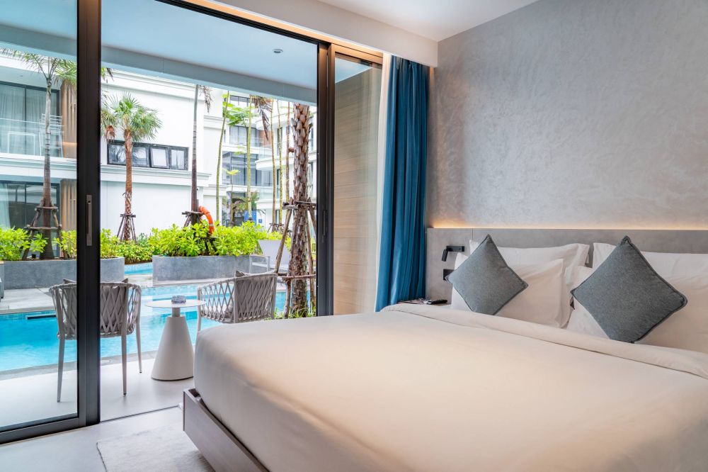 Premier Pool Access, Kora Beach Resort Phuket 5*