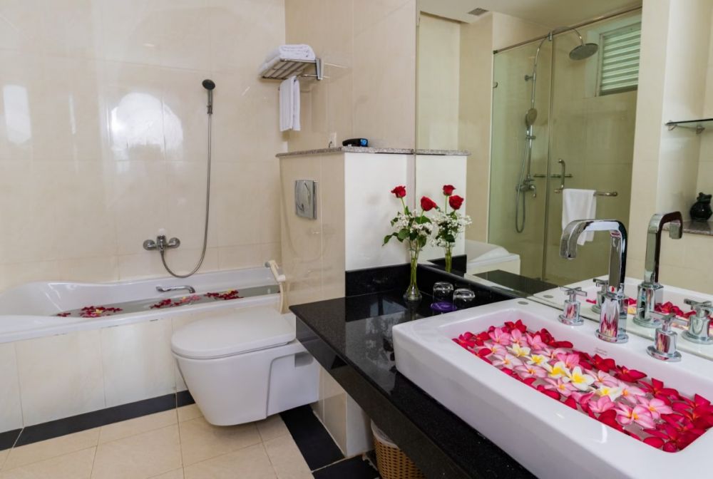 Junior Suite Ocean King, TTC Hotel Phan Thiet 4*