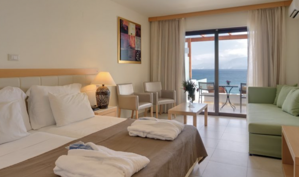 Superior Double Rooms Sea View Private Pool, Miramare Resort and Spa 4*