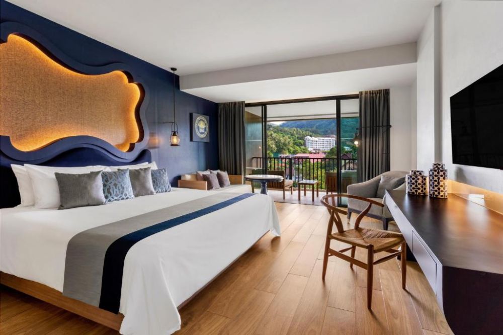 Deluxe Mountain View/ Pool View, Avista Grande Phuket Karon 5*