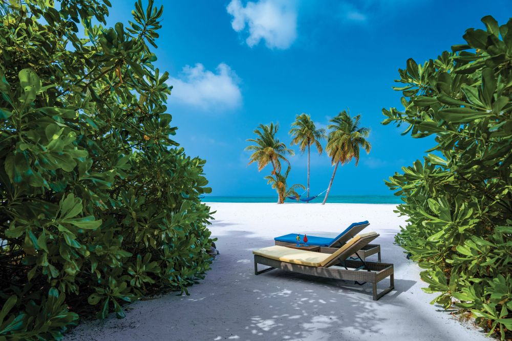 Sunset Beach Villa, Atmosphere Kanifushi 5*