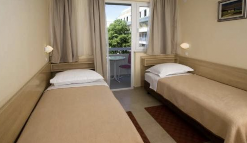 CLASSIC ROOM WITH BALCONY, Delfin Plava Laguna 2*