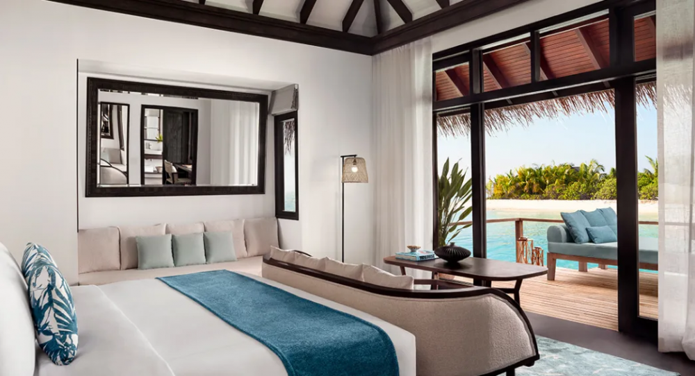 Deluxe Over Water Villa, Anantara Veli Resort | Adults Only 5*