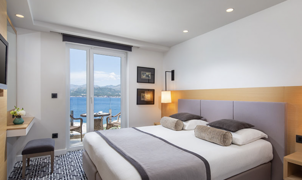 PREMIUM SEA VIEW ROOM, Hotel Neptun 4*