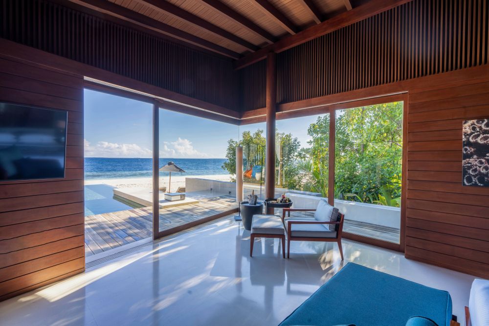 Deluxe Beach Pool Villa, Park Hyatt Maldives Hadahaa 5*