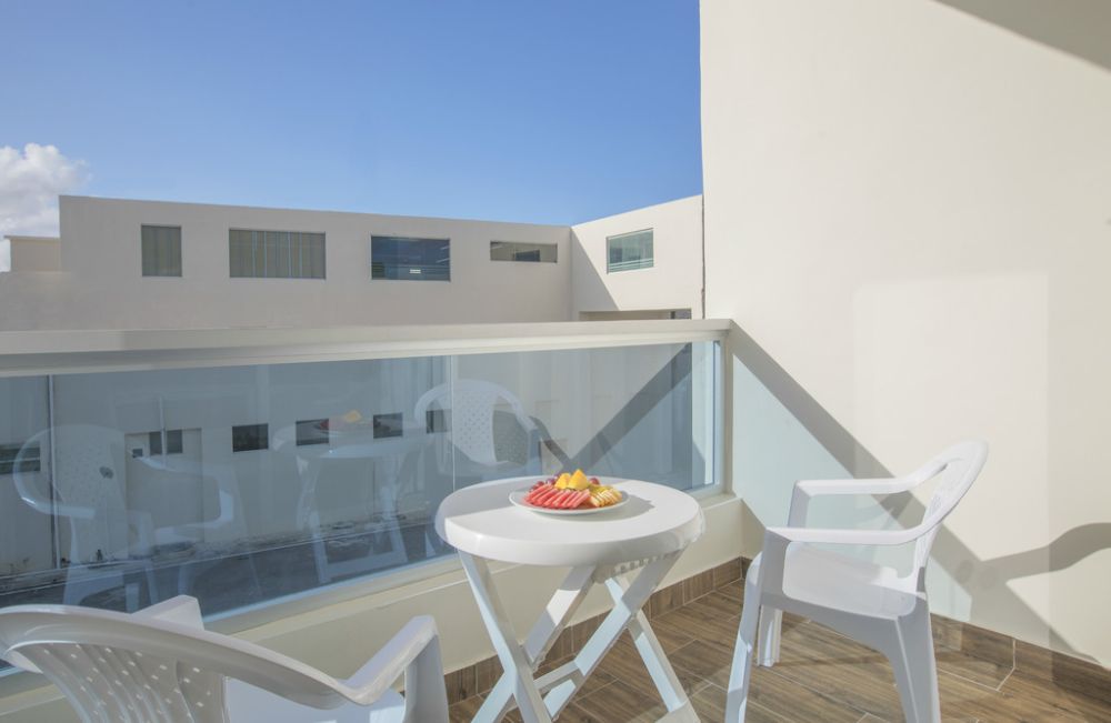 Double Or Twin Standard/ Pool View, whala!urban 4*