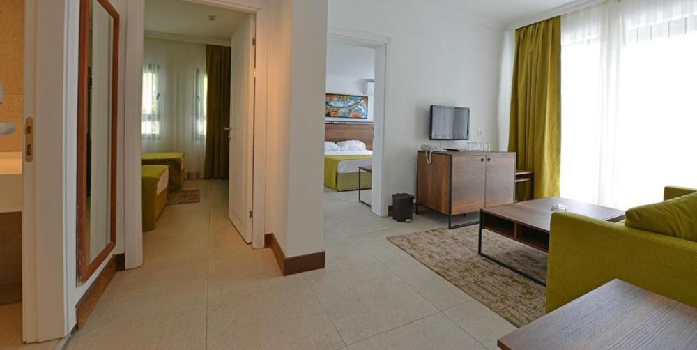 Family Room 2+2, Bitez Garden Life 4*