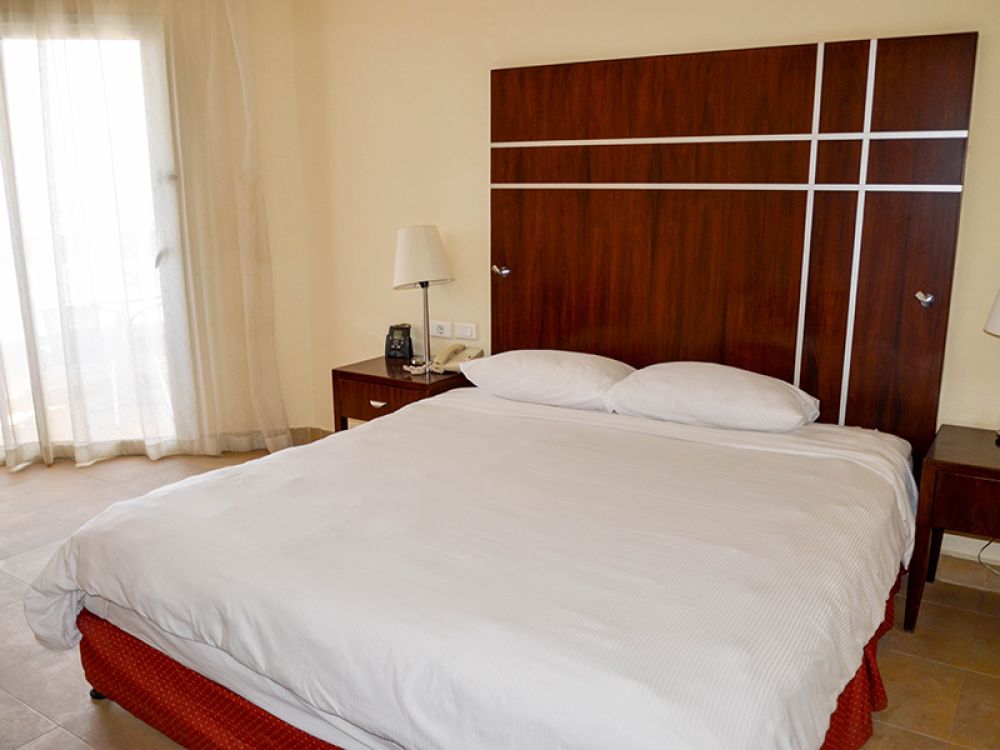 Standard Room, Doubletree By Hilton Sharks Bay (ex. Hilton Sharks Bay) 4*