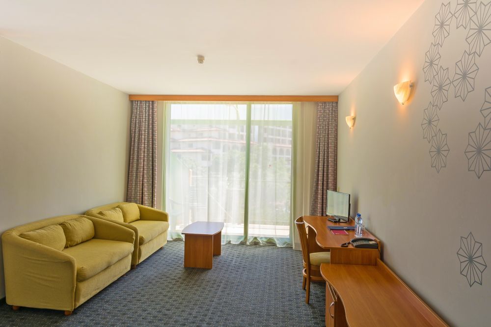 Suite, MPM Kalina Garden 4*