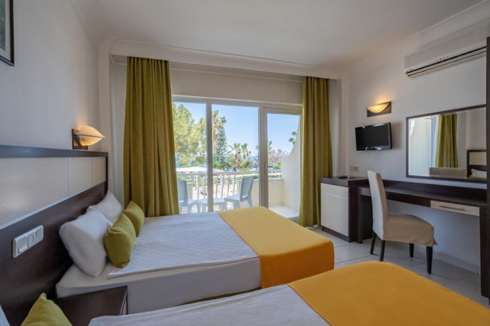 Standard, Club Marakesh Beach Hotel 4*