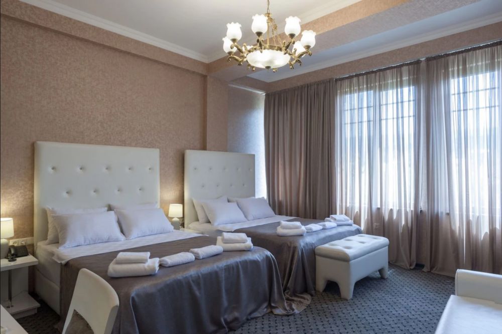 Family Room, Piazza Tbilisi 3*