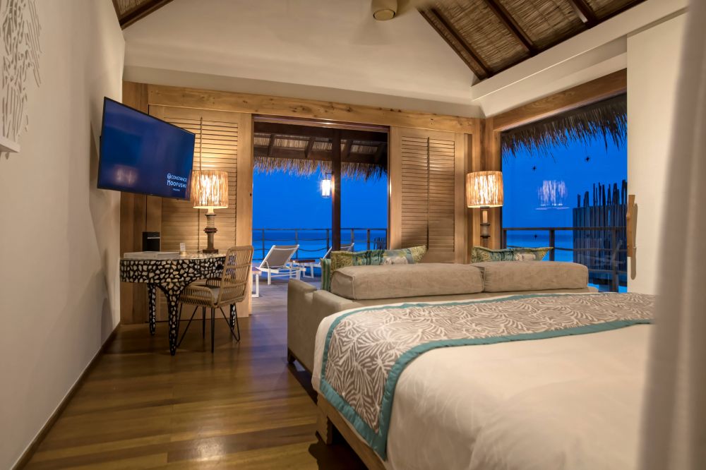 Senior Water Villa, Constance Moofushi 5*