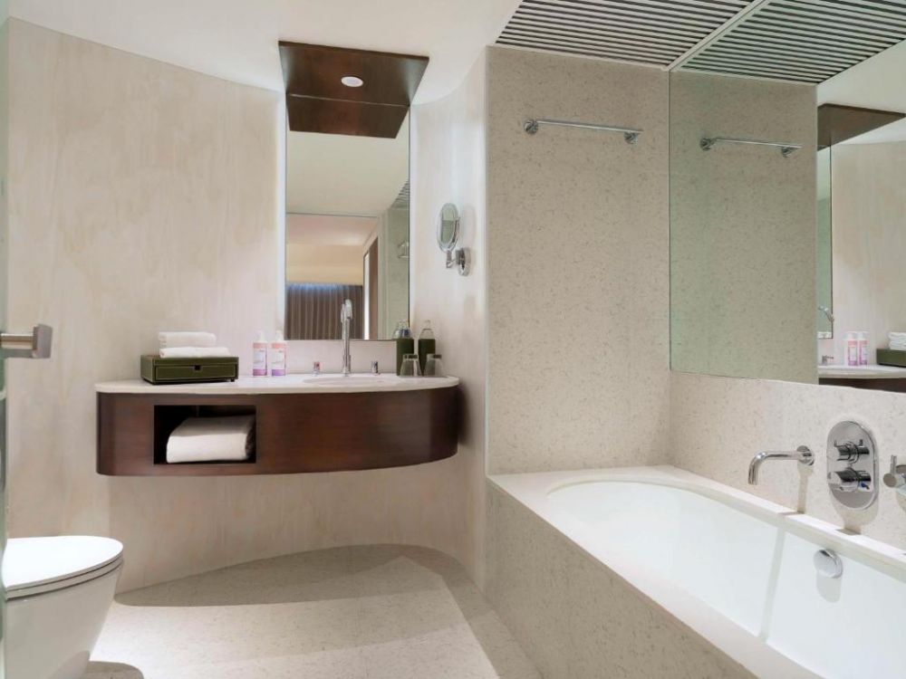 Deluxe, Movenpick BDMS Wellness Resort Bangkok 5*