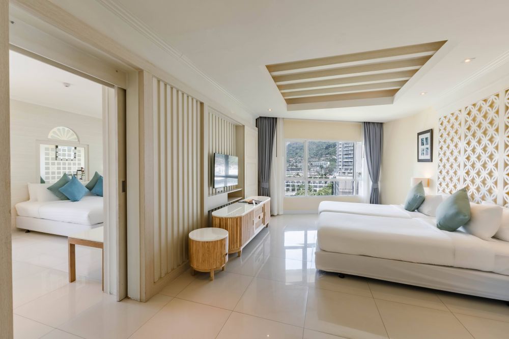 Two - Bedroom Embrace Suite, Andaman Embrace Patong 4*