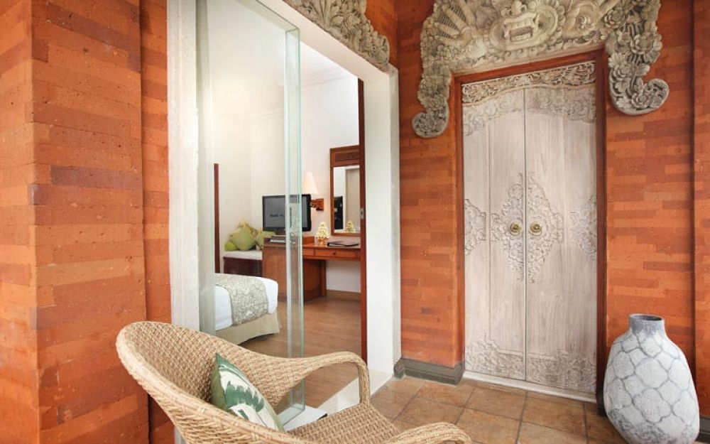 Deluxe Club Cottage, Bali Mandira Beach Resort and Spa 5*