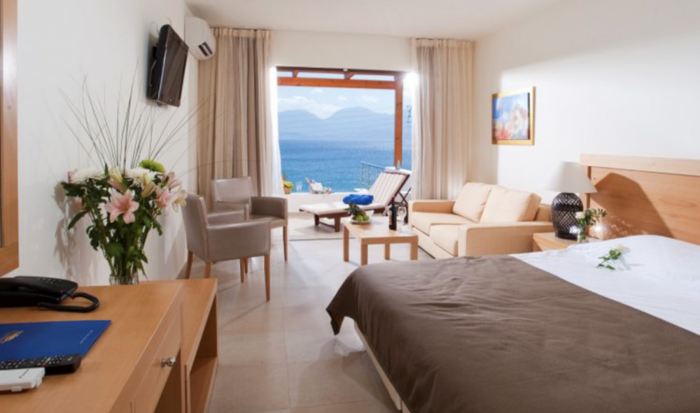 Superior Double Rooms Sea View Private Pool, Miramare Resort and Spa 4*