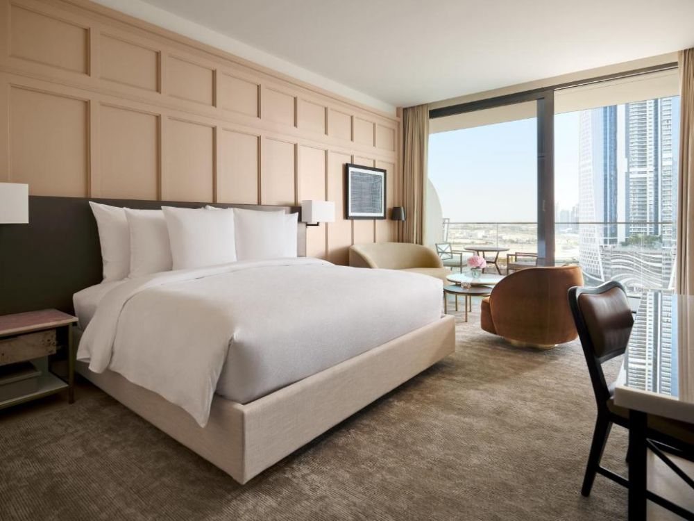 Sunrise Sky Room, The Lana Dubai, Dorchester Collection 5*