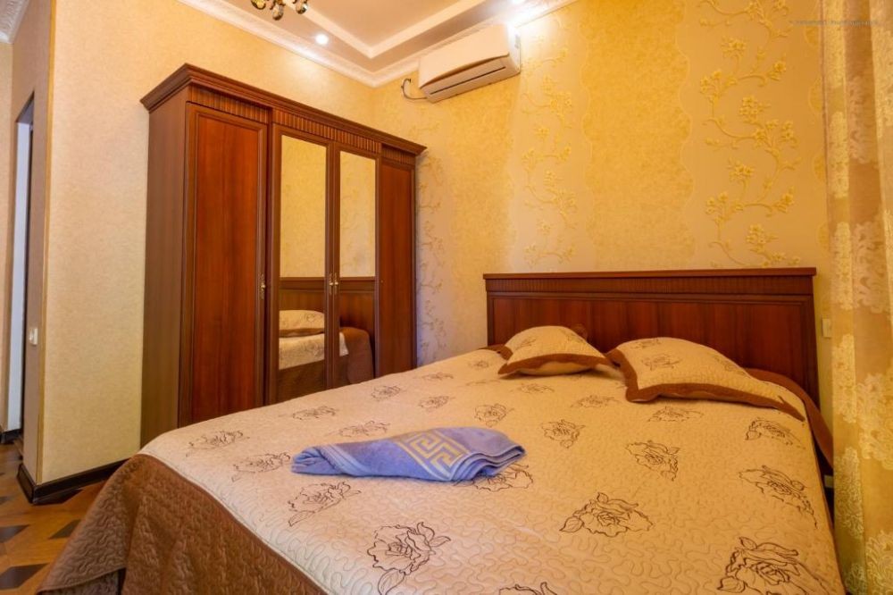 Double Sale House, Seaside Kobuleti Hotel 3*