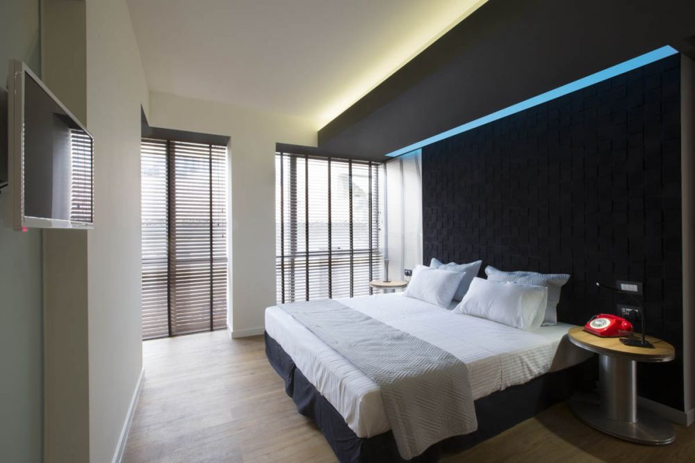 Deluxe Room, Pi Athens Suites 4*