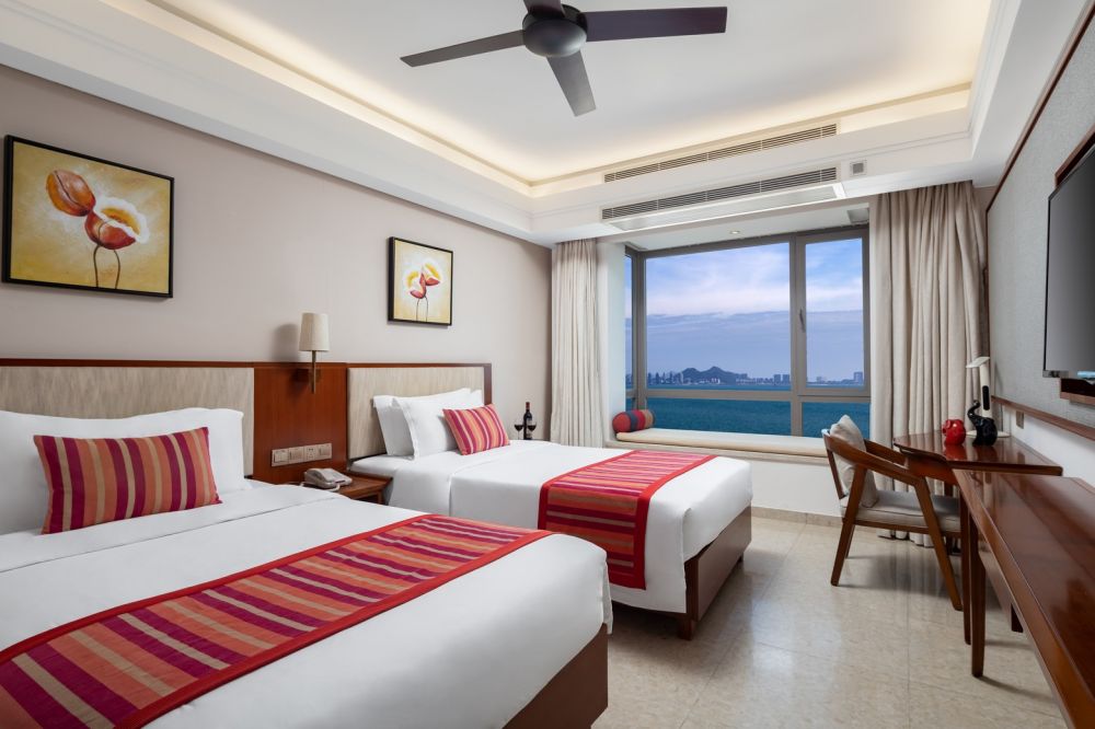 Full Sea View Room, Seacube Resort 4*