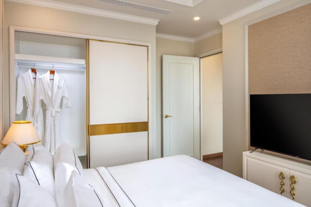 2 Bedroom Suite, Melia Vinpearl Nha Trang Empire 5*