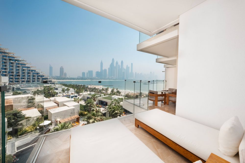 3 BED | XL Terrace Pool Suite, Five Palm Jumeirah Dubai 5*