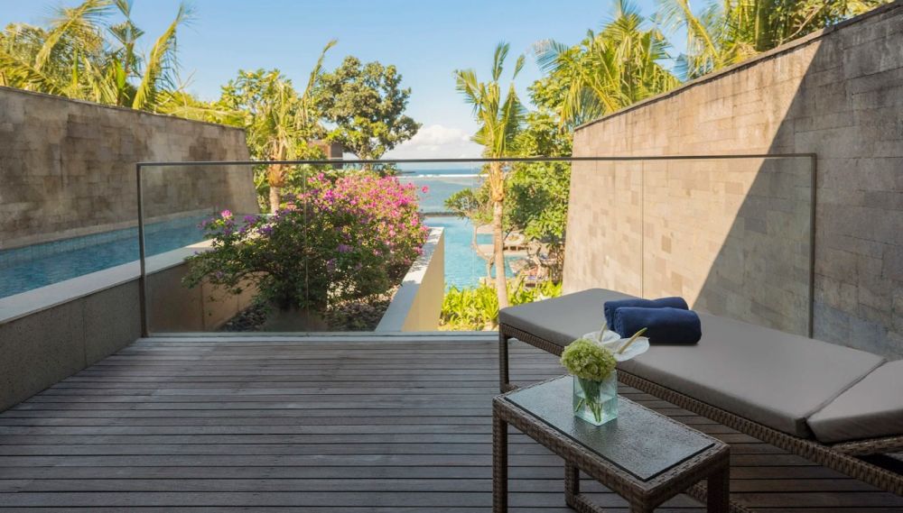 Heavenly Ocean View Pool Suite, Maya Sanur Resort & Spa 5*