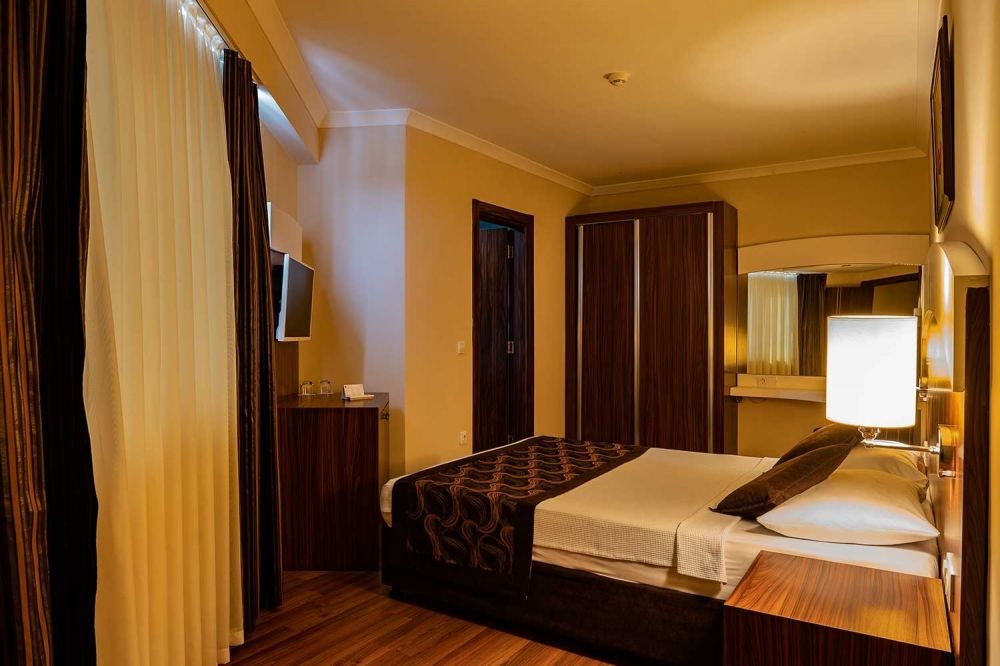 Superior Room, Club Throne Beach 5*