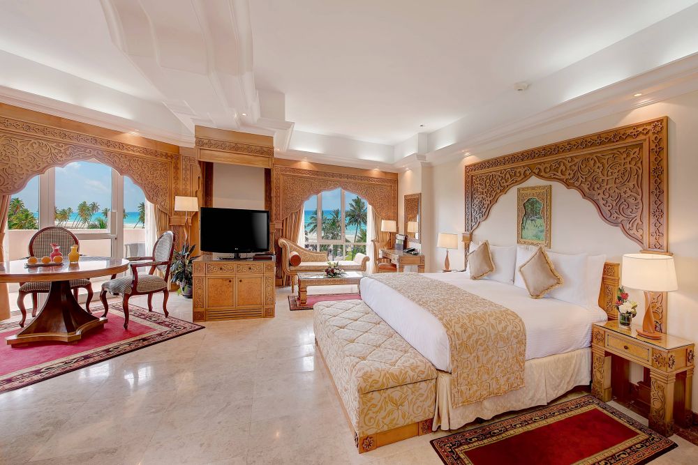 Junior Suite, Crowne Plaza Resort Salalah 5*