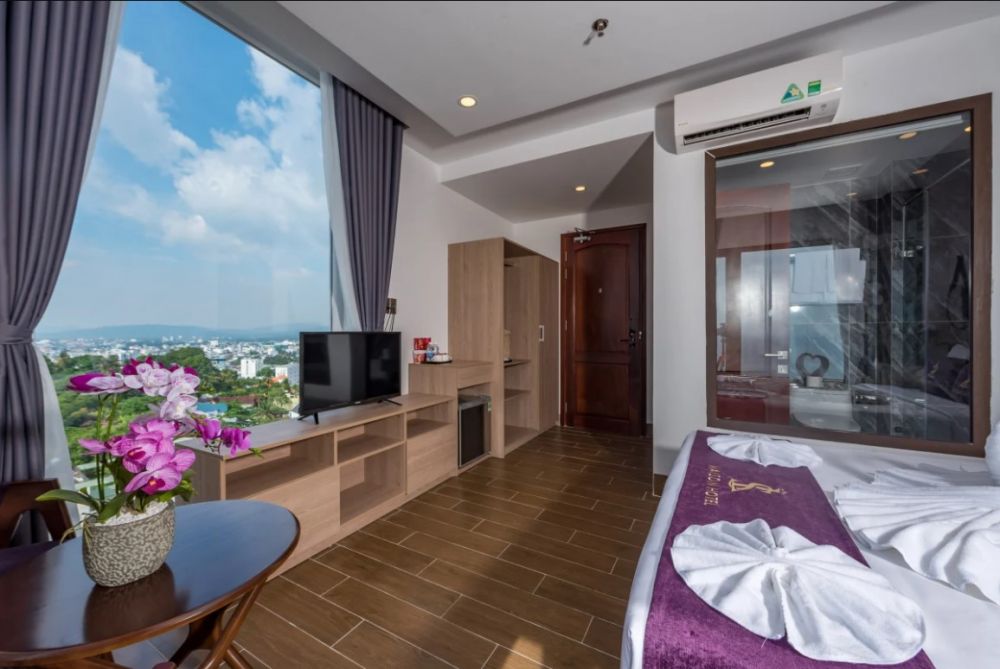 Deluxe City View, Maison Hotel Phu Quoc 3*