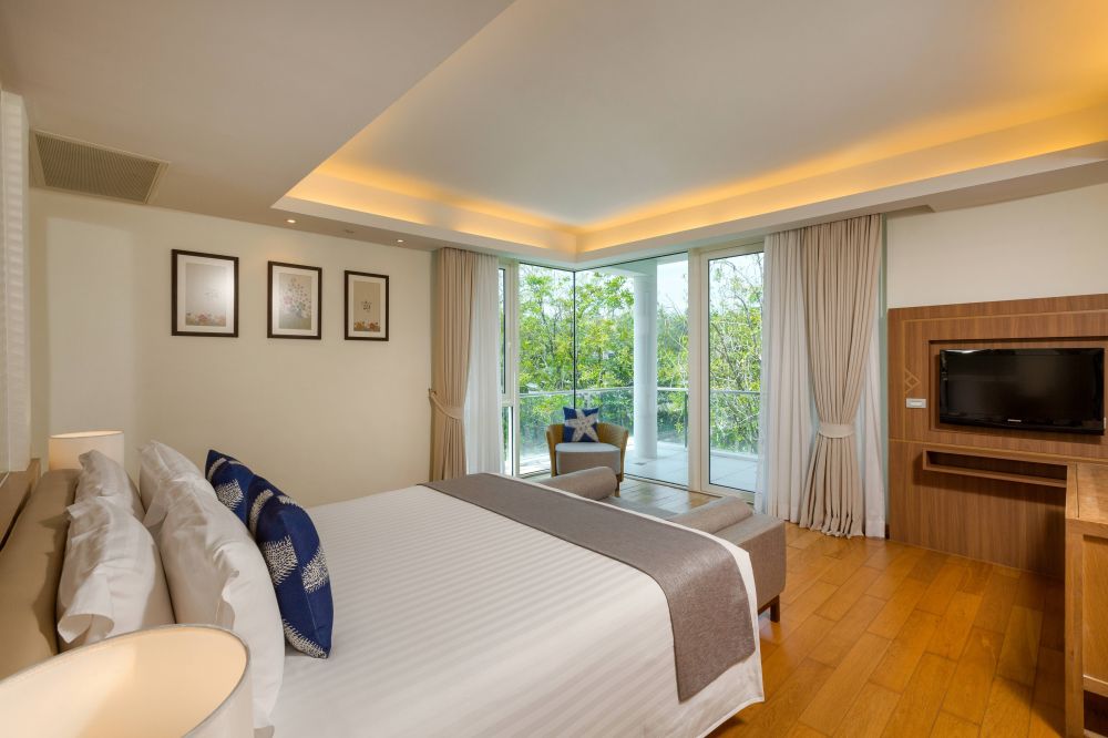 2 Bedroom Residence with Balcony, Splash Beach Resort (ex. Grand West Sands Resort & Villas) 5*