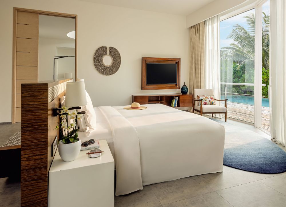 Beach Villa with Pool, Jumeirah Olhahali Island Maldives 5*