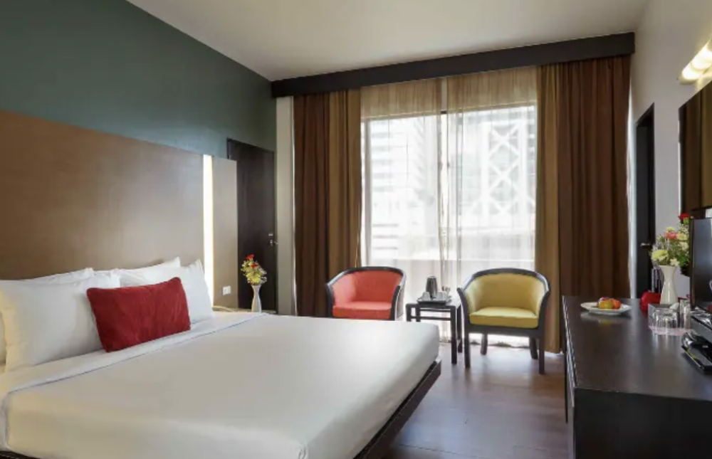 Standard Square Wing, Ambassador Bangkok 4*