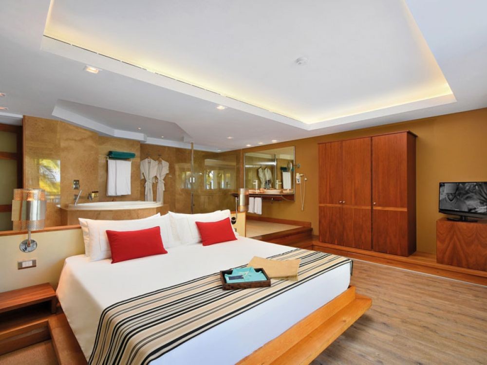 Senior Suite, Shandrani Beachcomber Resort & SPA 5*