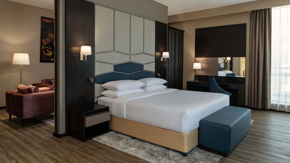 Premium 1 Bedroom Suite, Four Points By Sheraton Production City Dubai (ex.Occidental Dubai Production City) 4*