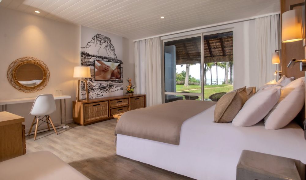 Deluxe Sea facing, Canonnier Beachcomber Golf Resort & SPA 4*