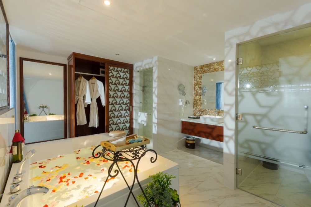 Premier Suite, TND Hotel Nha Trang 4*