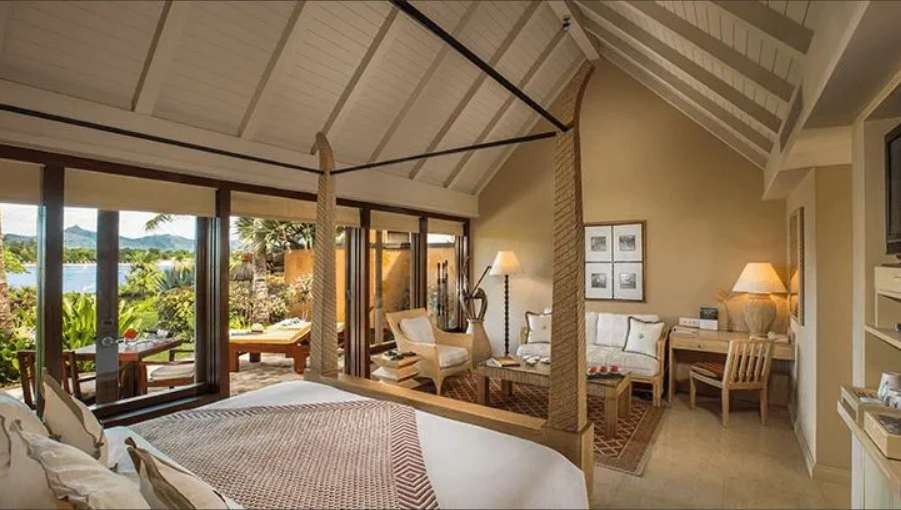 Luxury Villa with Garden, The Oberoi Beach Resort Mauritius 5*