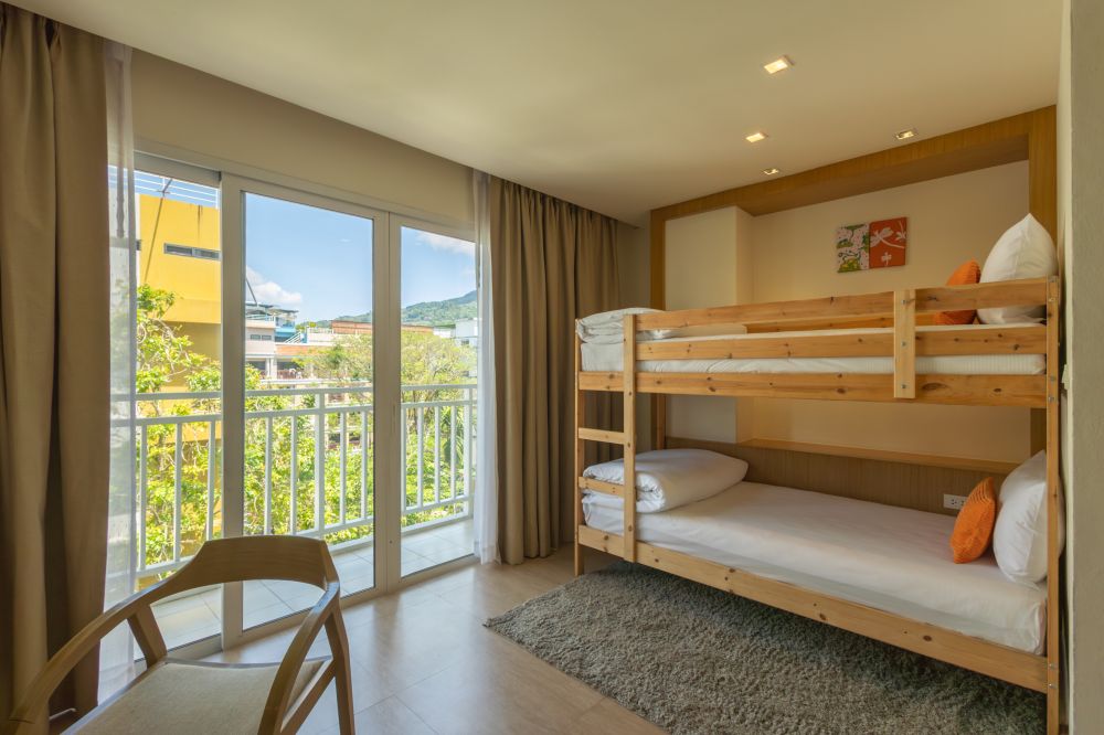 Family Room With Bunk Bed, Ashlee Plaza Patong Hotel & Spa 3+