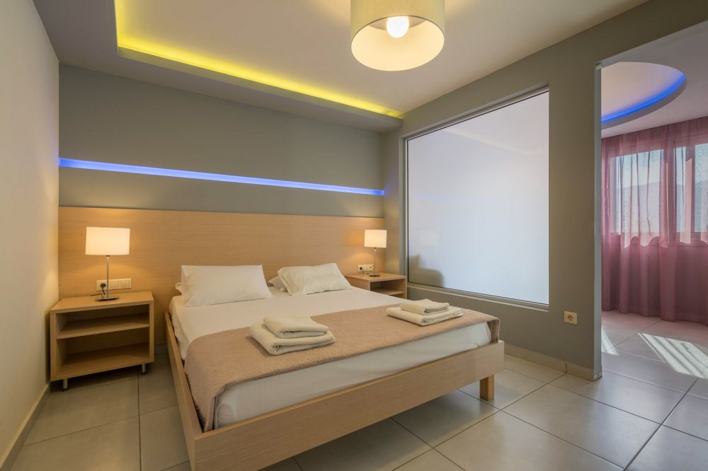 Suite, Apollo Kavros 4*