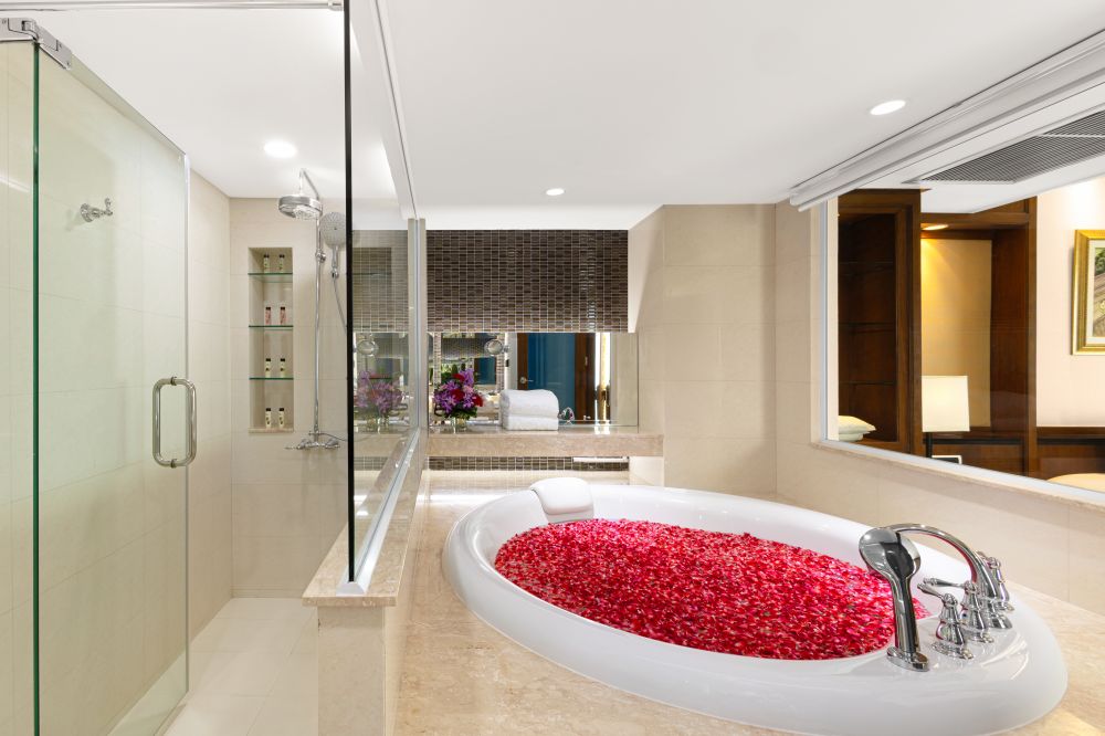 1 Bedroom Princess Suite, Royal Cliff Beach Hotel 5*