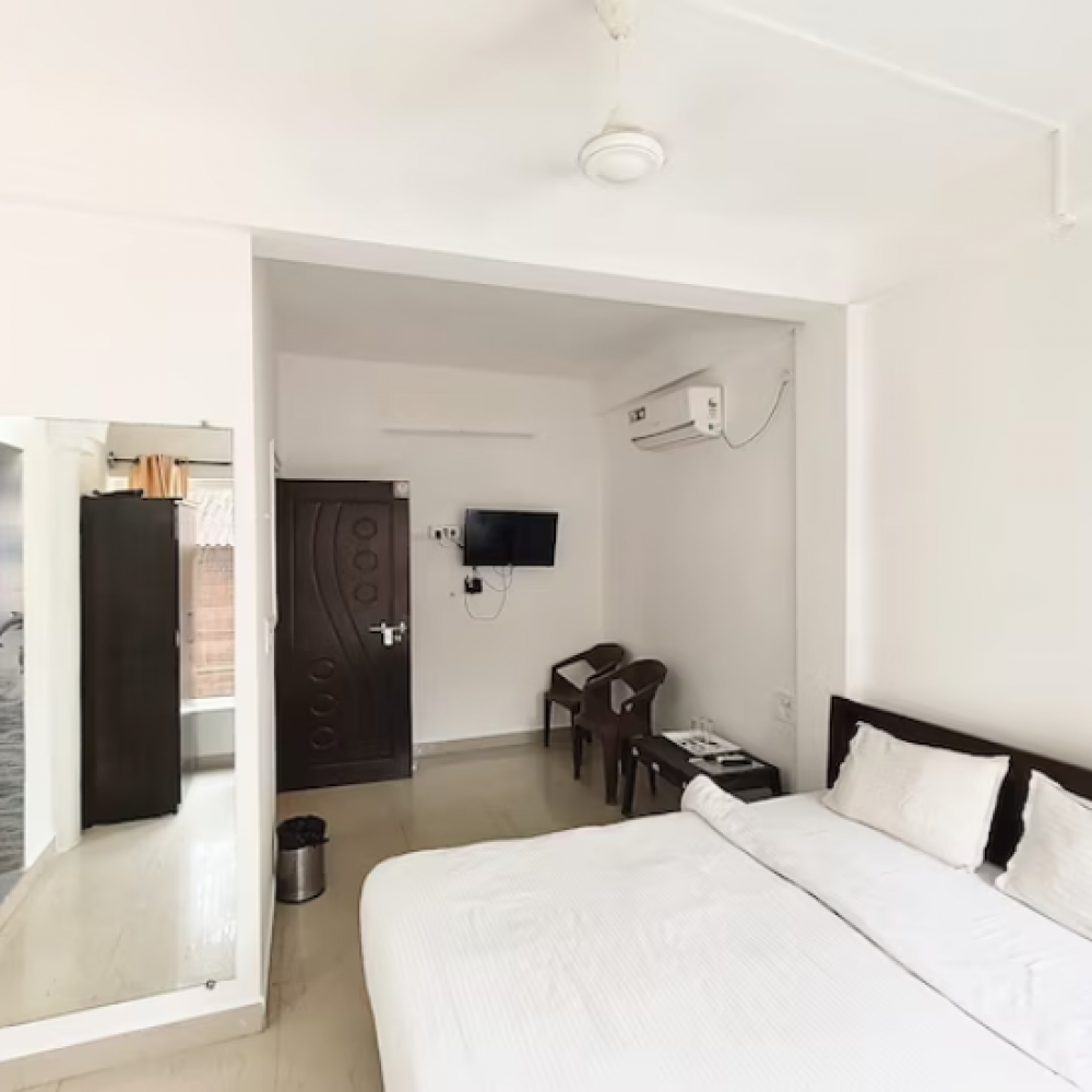 Executive AC, Beach Walk Morjim 3*