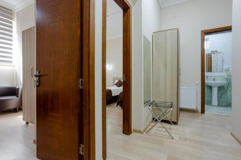 Apartment, Daisi-Sunset 3*