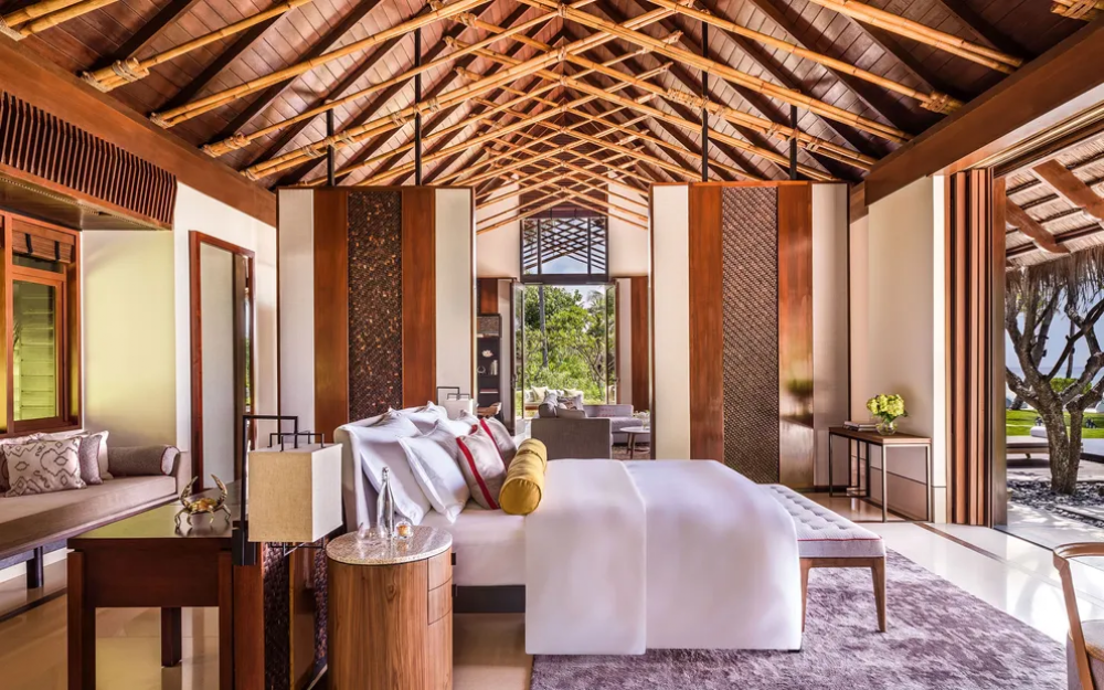 Grand Residence, One & Only Reethi Rah 5*