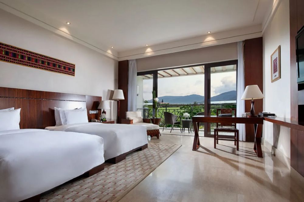 Golf Elegant Room, Grand Metropark Resort Sanya 5*