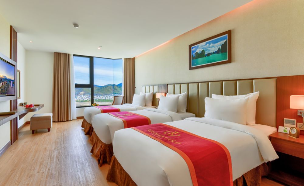 Deluxe Partial SV, Regalia Gold Hotel Nha Trang 5*