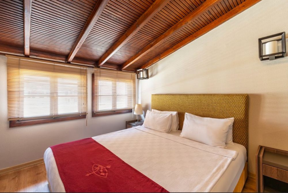 Deluxe, Alp Pasa Hotel 4*