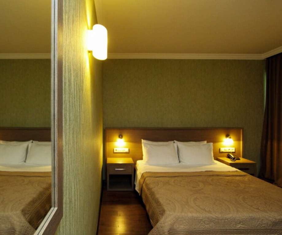 STANDARD DOUBLE/TWIN ROOM, Batesta 3*