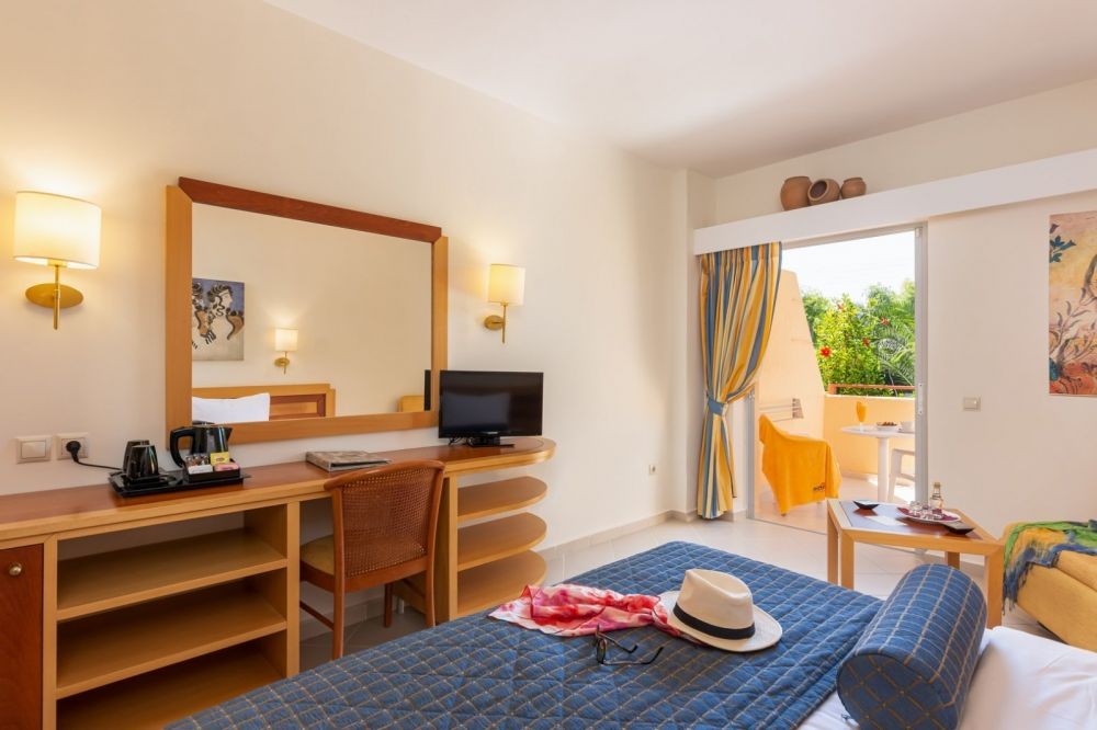 Superior Garden/Sea View, Anissa Beach Hotel 4*