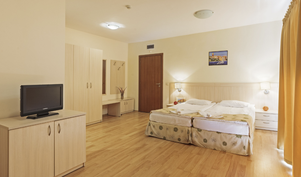 Studio, Serena Residence 3*